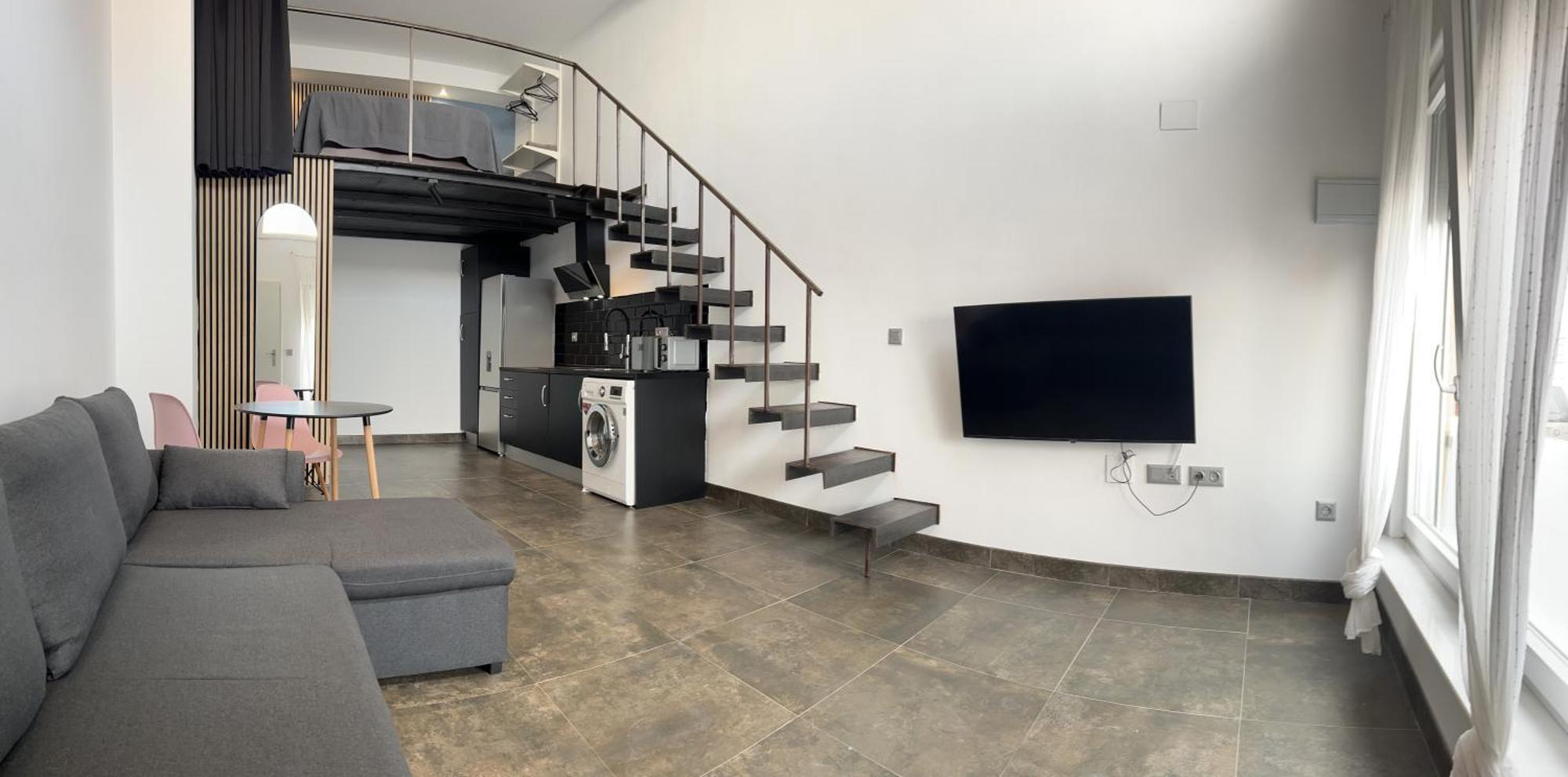 Mini Duplex Moderno Bien Ubicado. Apartment